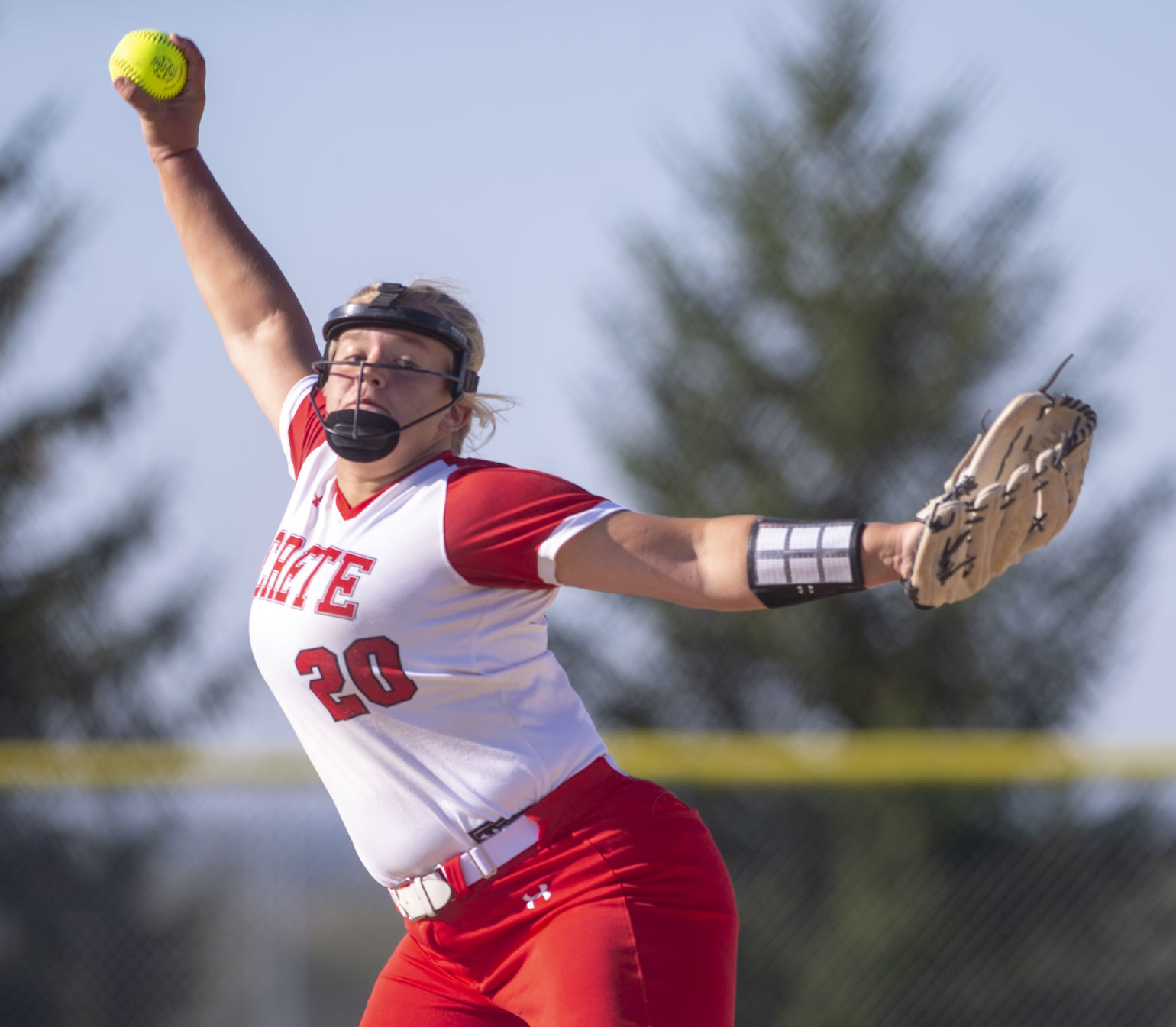 B-5 subdistrict final: Beatrice vs. Crete, 10.8